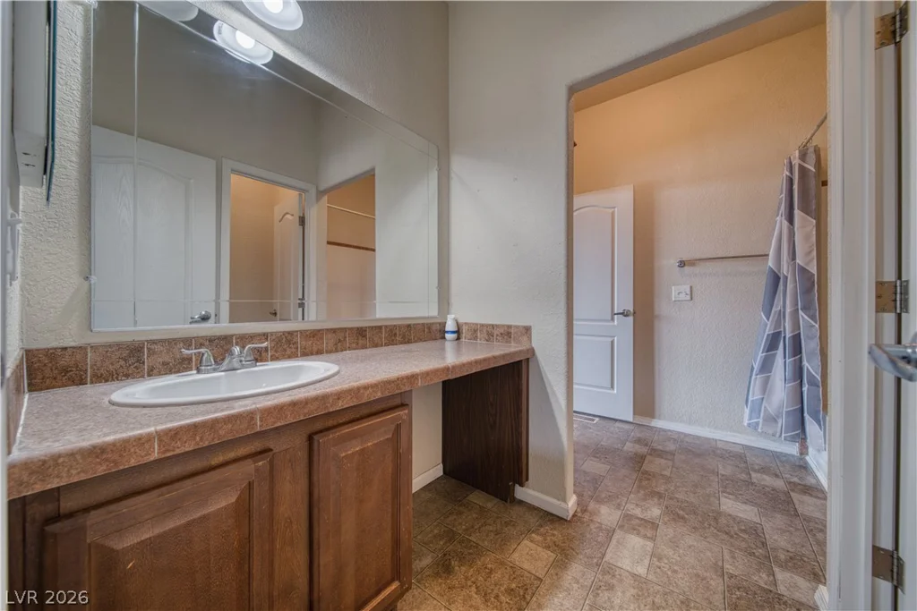 3411 Adobe, Pahrump, NV 89048