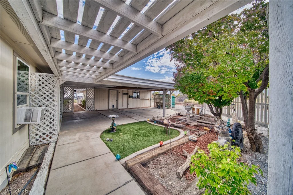 3411 Adobe, Pahrump, NV 89048