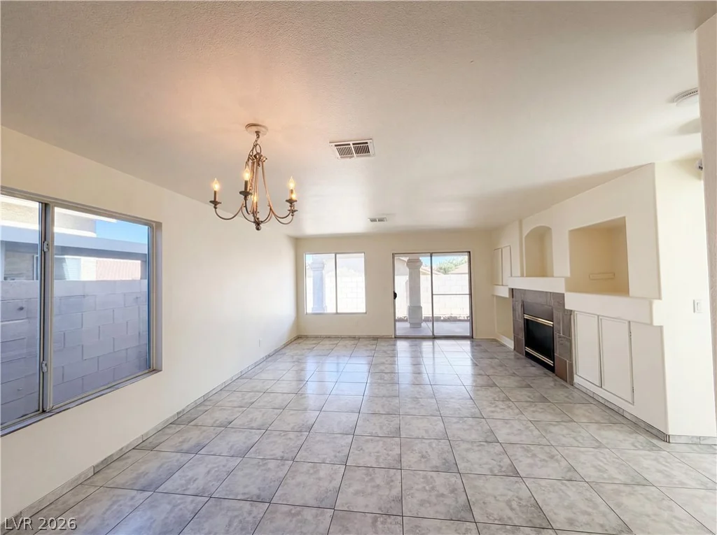 3740 Konica, Las Vegas, NV 89129