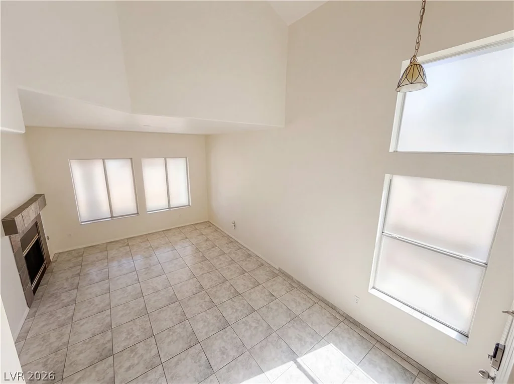 3740 Konica, Las Vegas, NV 89129