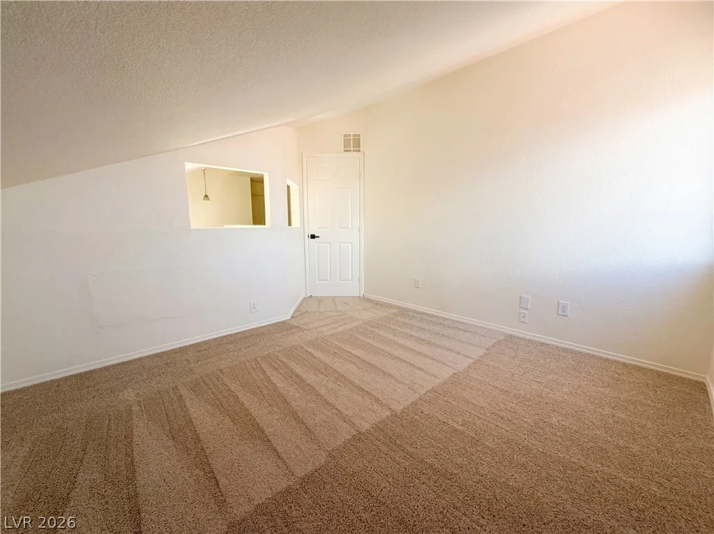 3740 Konica, Las Vegas, NV 89129