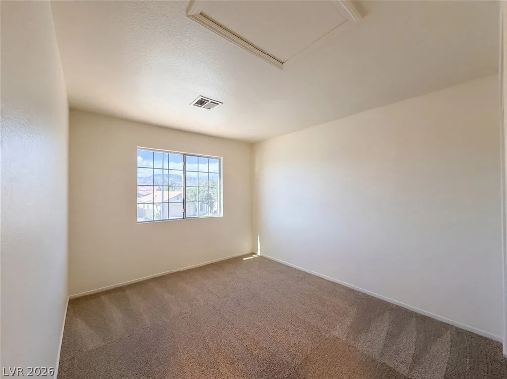 3740 Konica, Las Vegas, NV 89129