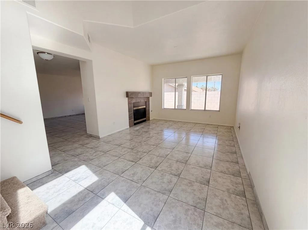 3740 Konica, Las Vegas, NV 89129