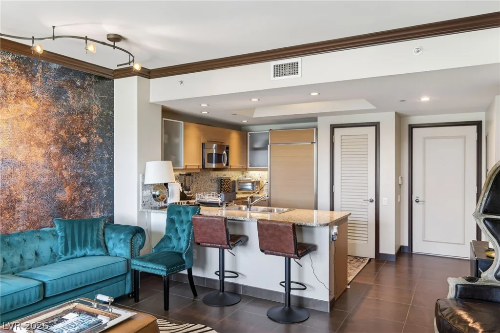 322 Karen, Las Vegas, NV 89109