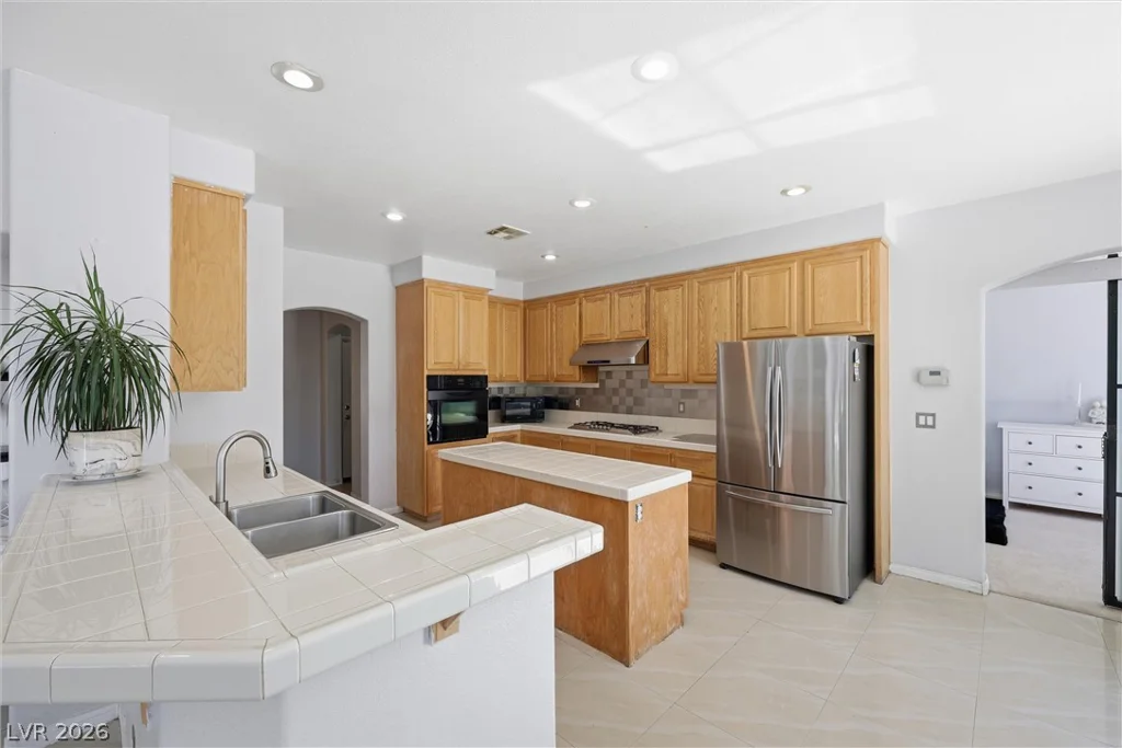 9021 Rockville, Las Vegas, NV 89143