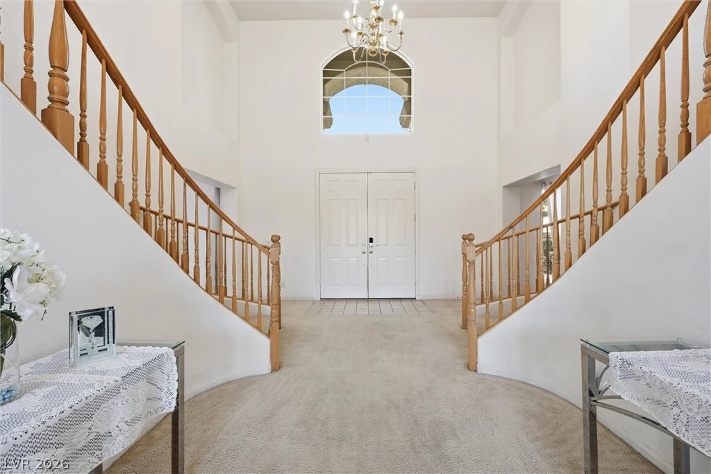 9021 Rockville, Las Vegas, NV 89143