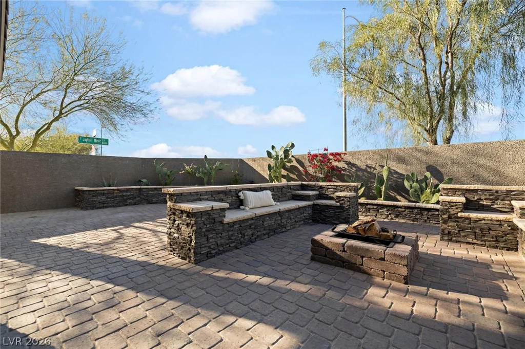 5374 Tierra Faith, Las Vegas, NV 89139
