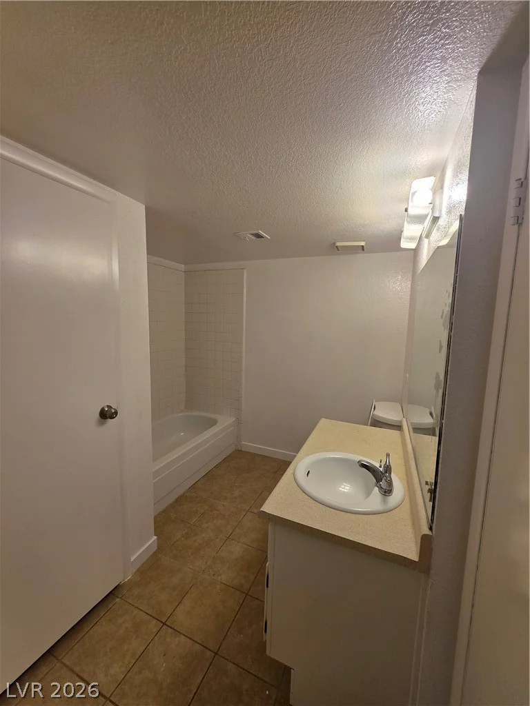 1601 Justin, Henderson, NV 89011