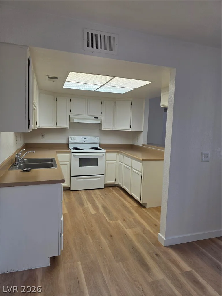 1601 Justin, Henderson, NV 89011
