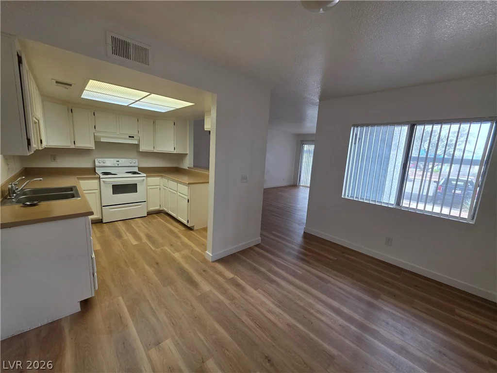 1601 Justin, Henderson, NV 89011