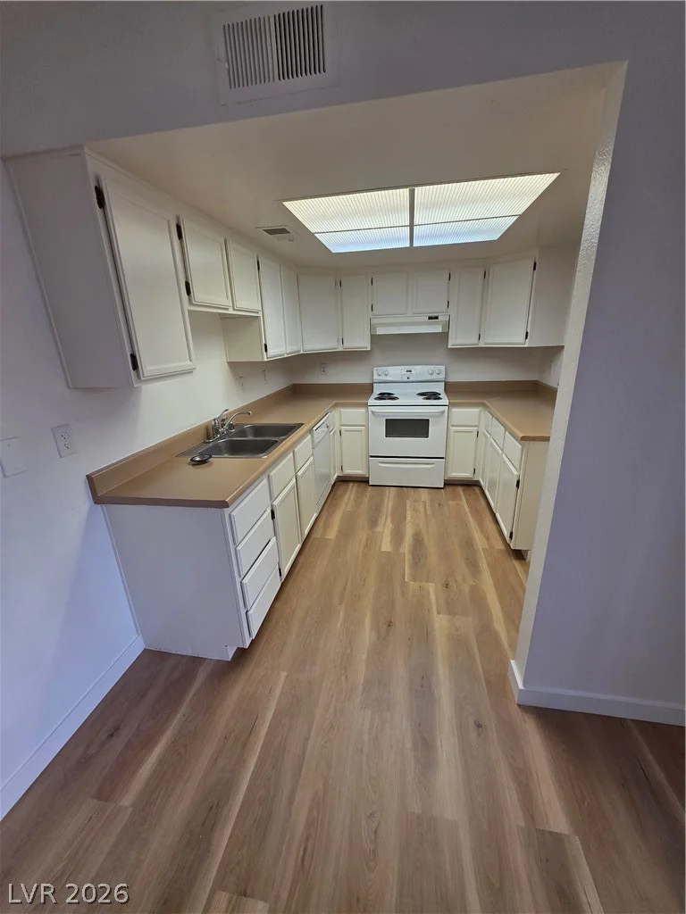 1601 Justin, Henderson, NV 89011