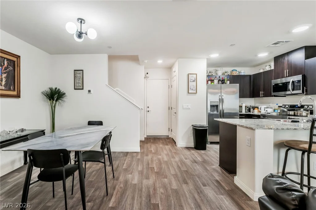 2961 Starwhite, Las Vegas, NV 89122
