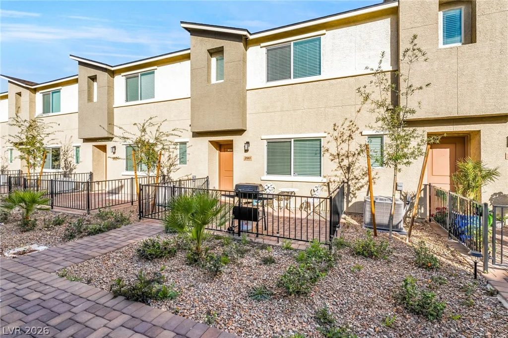 2961 Starwhite, Las Vegas, NV 89122