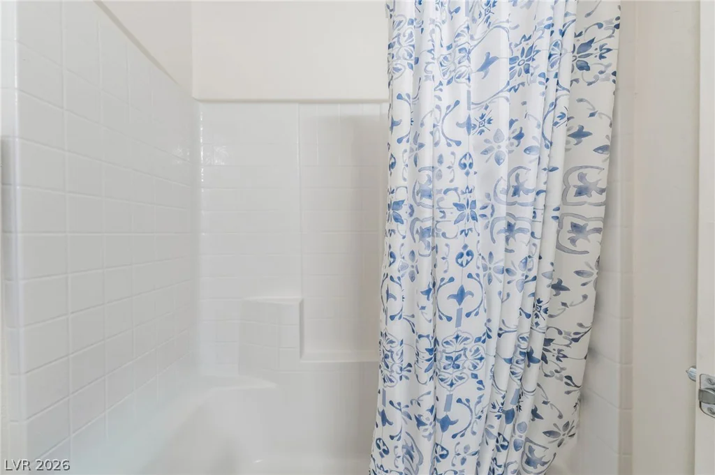 2961 Starwhite, Las Vegas, NV 89122