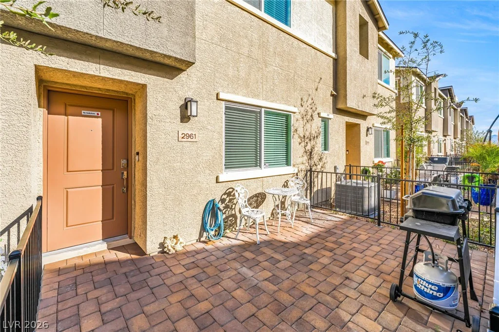 2961 Starwhite, Las Vegas, NV 89122