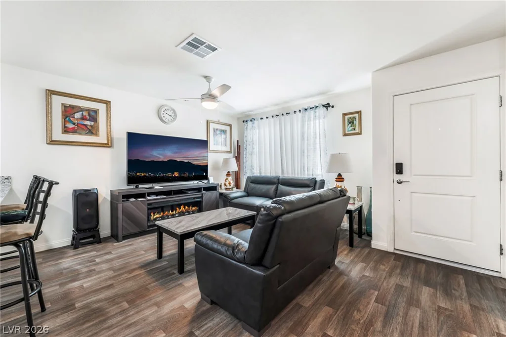 2961 Starwhite, Las Vegas, NV 89122