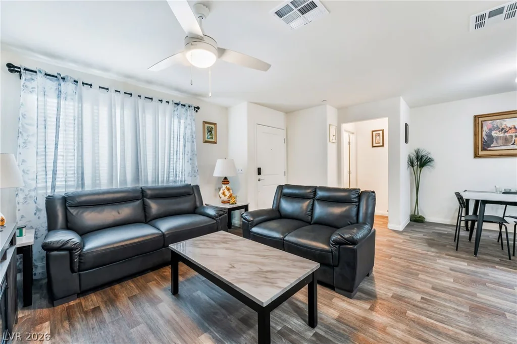 2961 Starwhite, Las Vegas, NV 89122