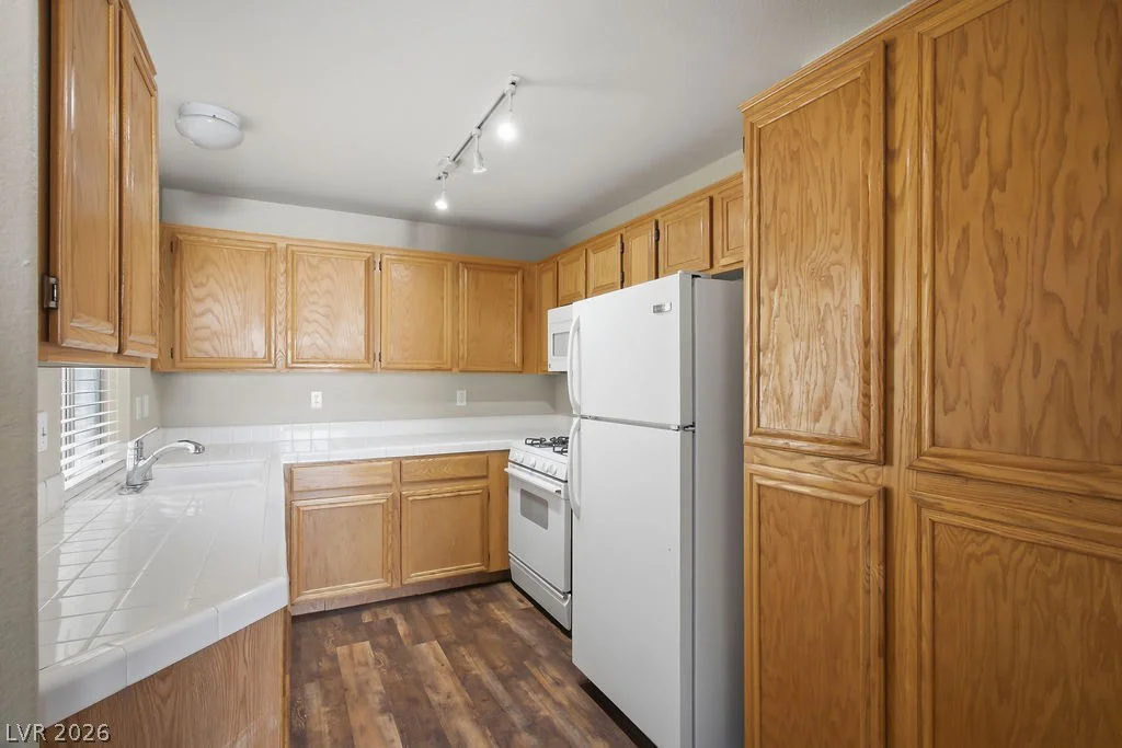 3125 Buffalo, Las Vegas, NV 89128