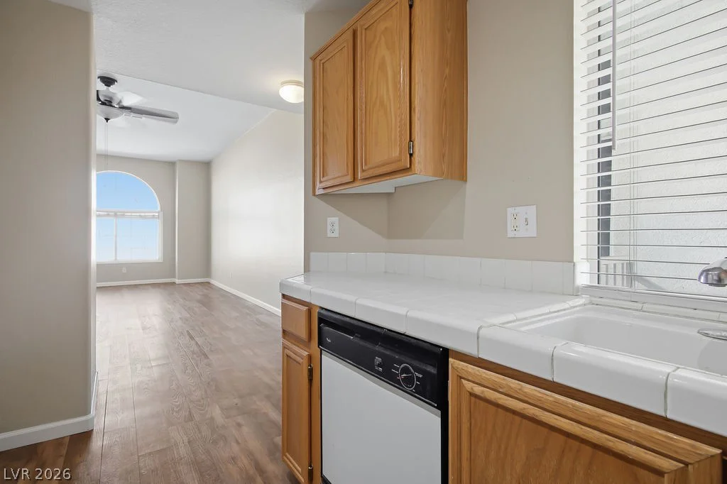 3125 Buffalo, Las Vegas, NV 89128