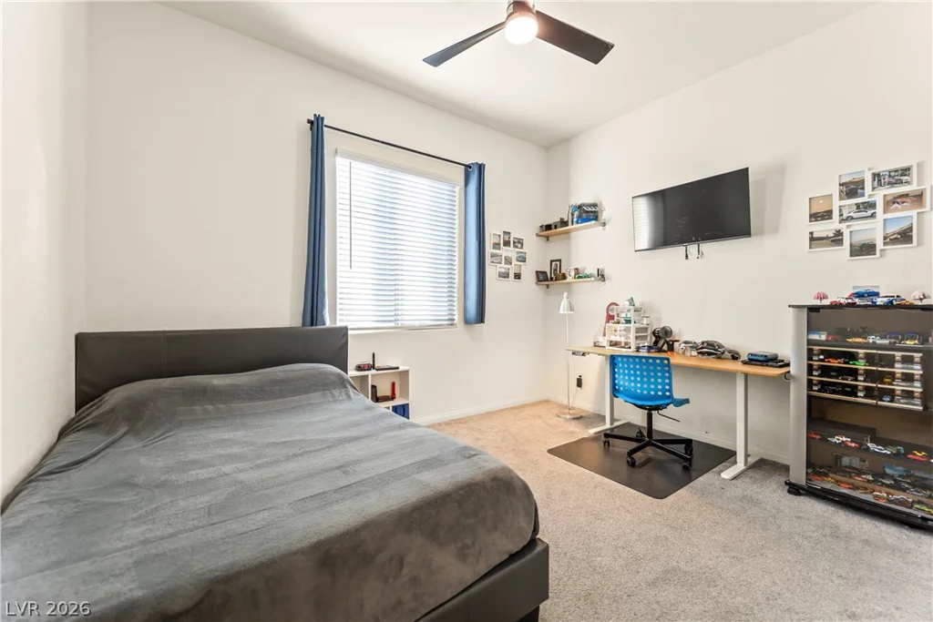 6033 Bugsy, North Las Vegas, NV 89081