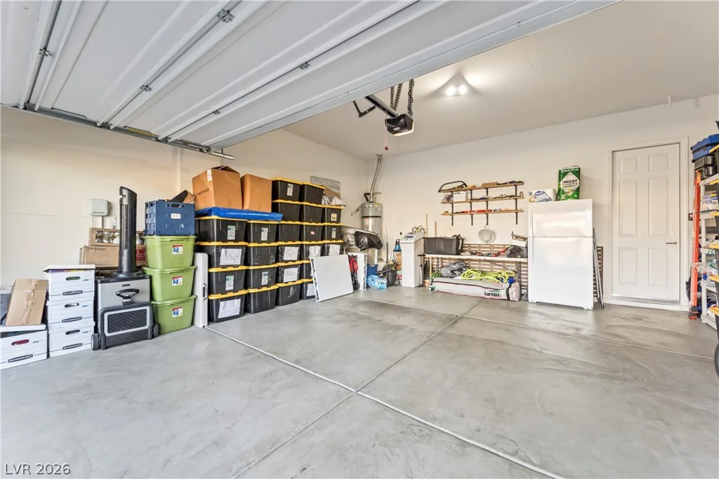 6033 Bugsy, North Las Vegas, NV 89081