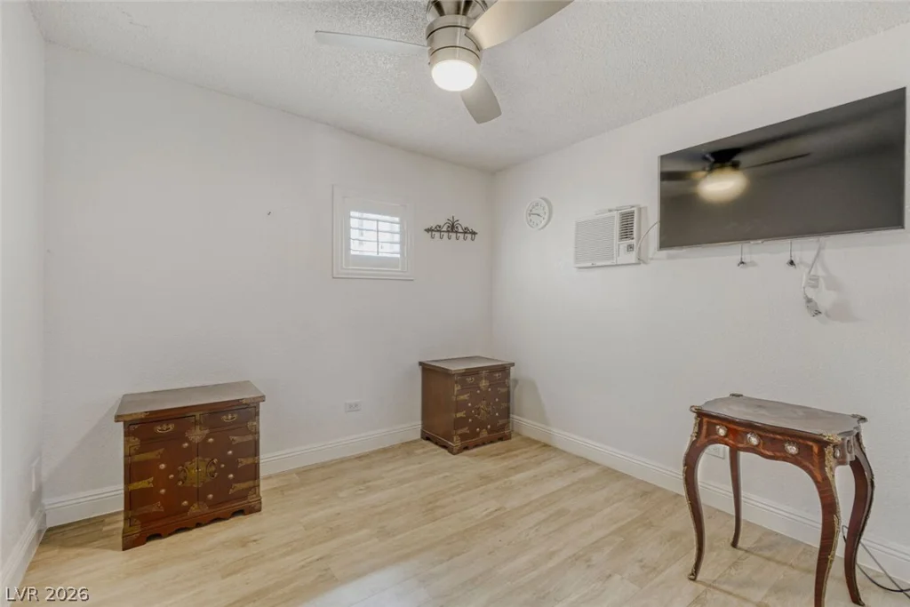 303 Tin, Henderson, NV 89015