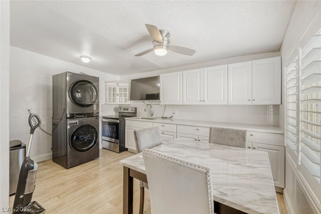 303 Tin, Henderson, NV 89015