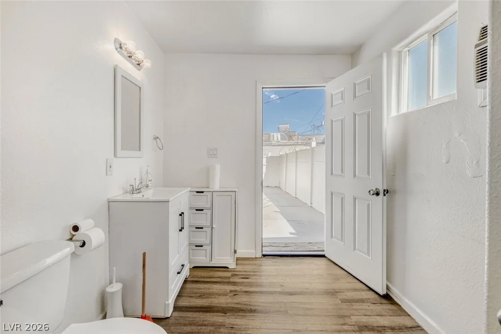 303 Tin, Henderson, NV 89015
