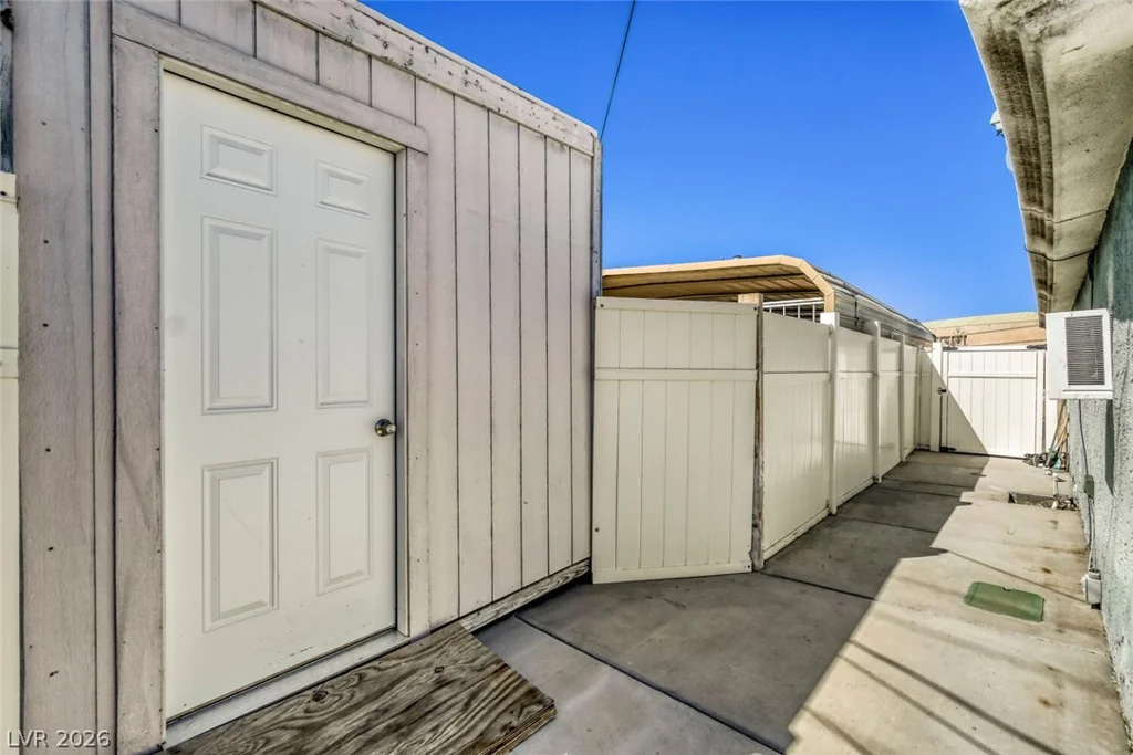 303 Tin, Henderson, NV 89015