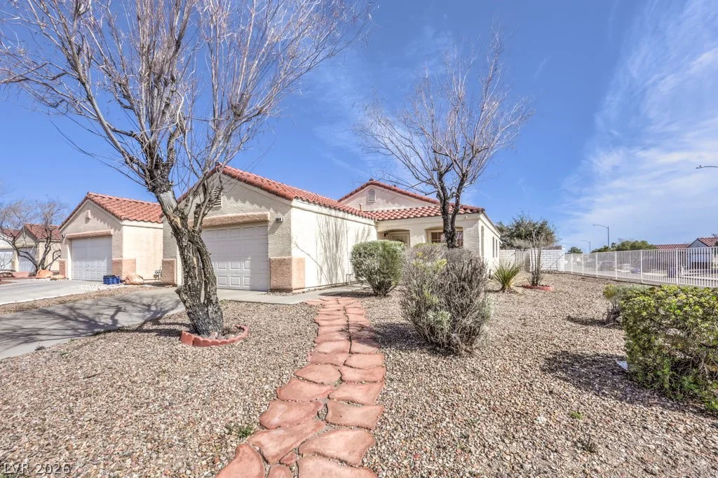 1064 Blue Sands, Henderson, NV 89011