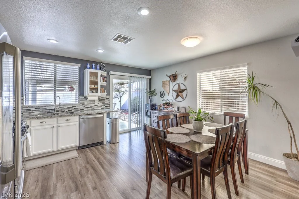 1064 Blue Sands, Henderson, NV 89011