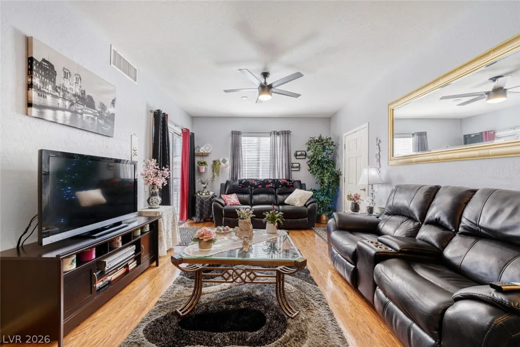 6675 Caporetto, North Las Vegas, NV 89084