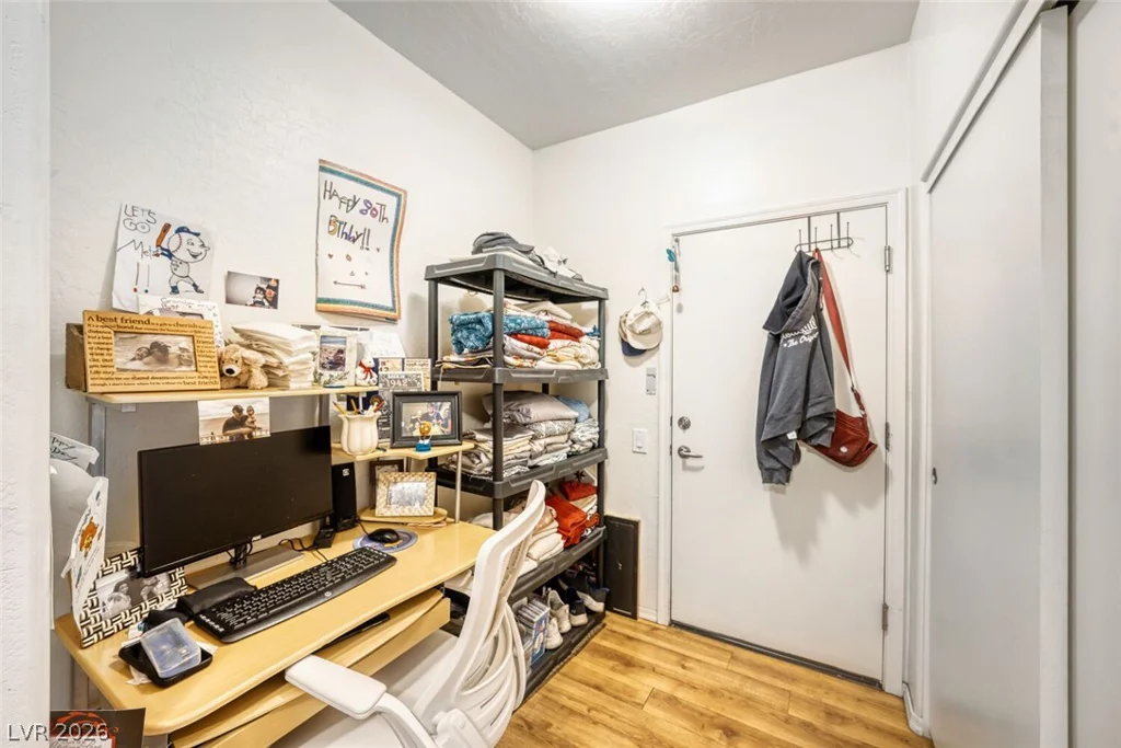 6675 Caporetto, North Las Vegas, NV 89084