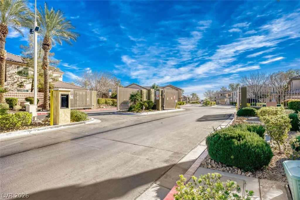 6675 Caporetto, North Las Vegas, NV 89084