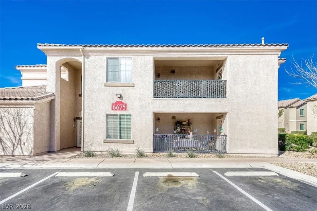 6675 Caporetto, North Las Vegas, NV 89084