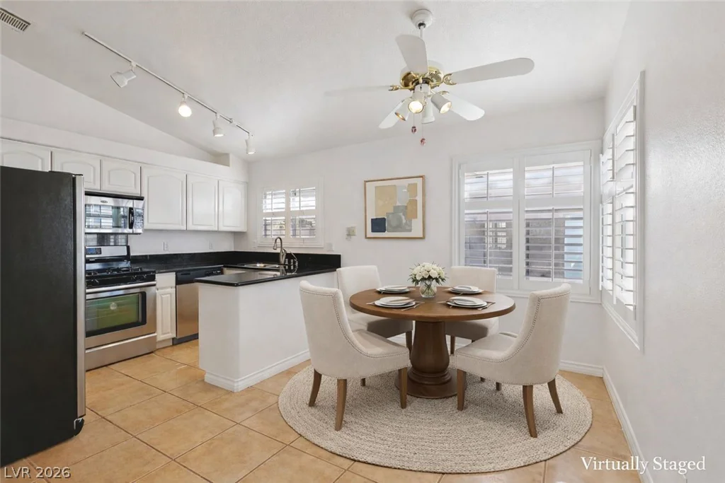 8768 Redtail, Henderson, NV 89074