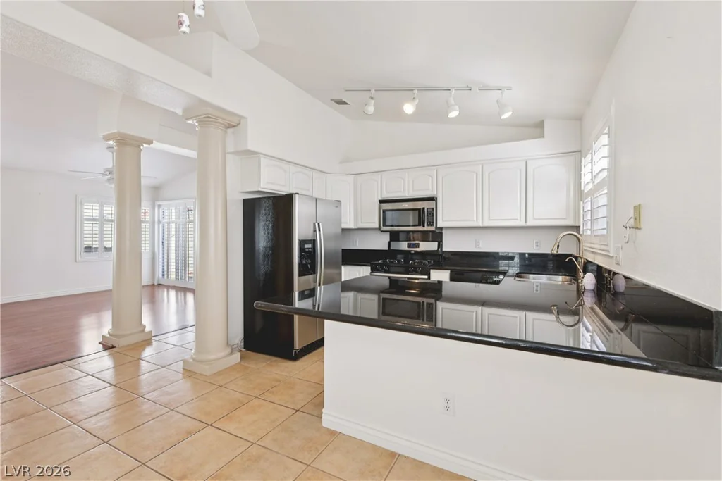 8768 Redtail, Henderson, NV 89074