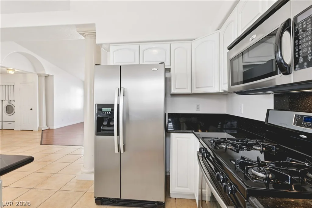 8768 Redtail, Henderson, NV 89074