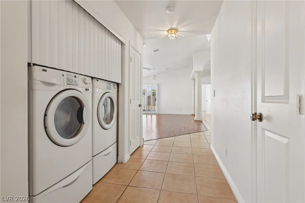 8768 Redtail, Henderson, NV 89074