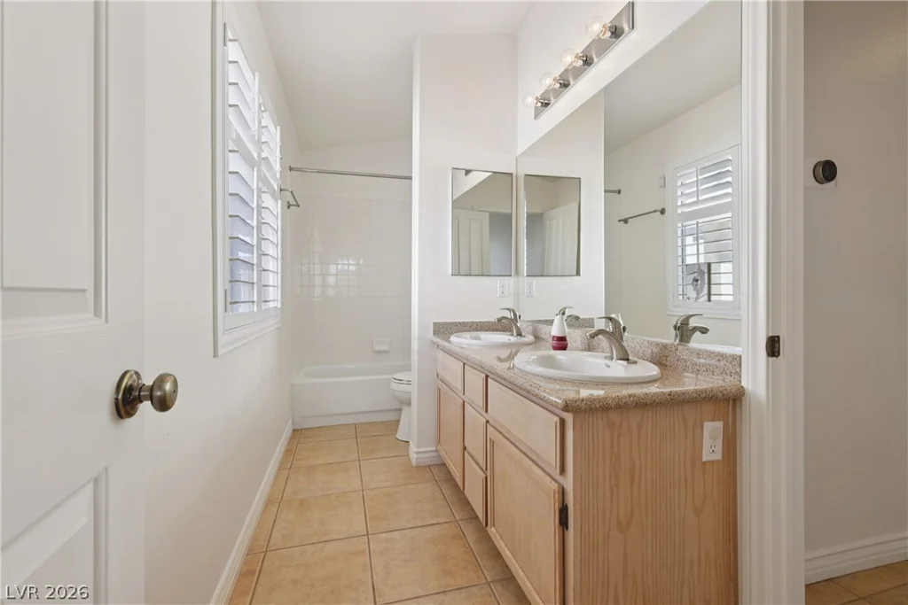 8768 Redtail, Henderson, NV 89074