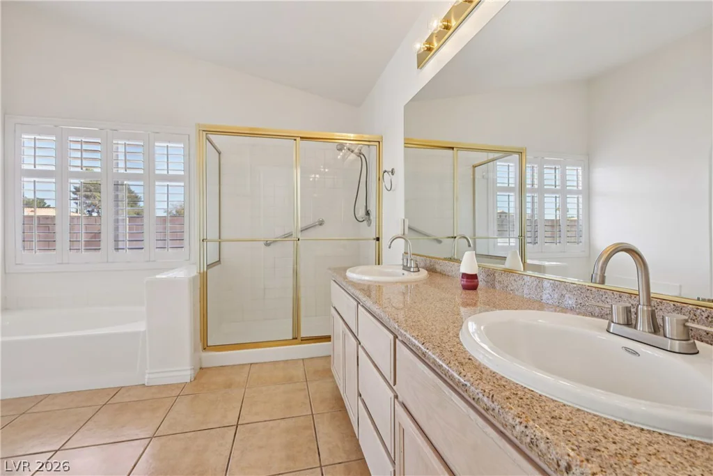 8768 Redtail, Henderson, NV 89074