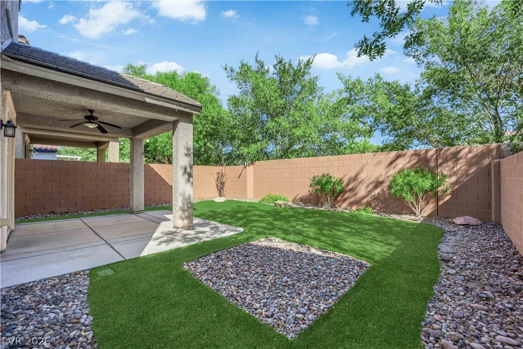 10592 Calico Pines, Las Vegas, NV 89135