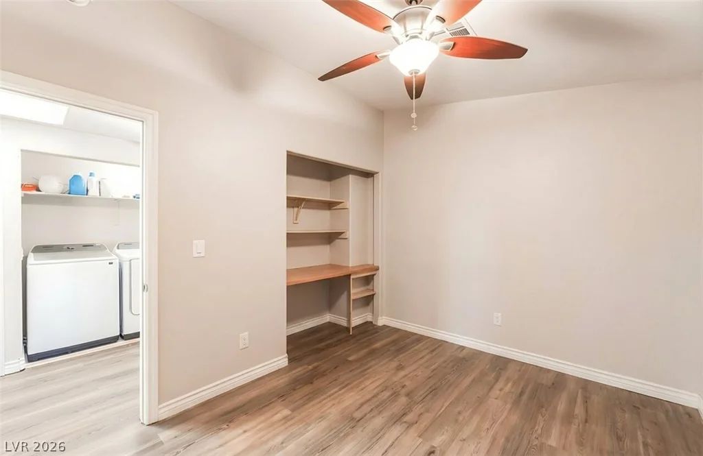 2501 Sierra Bello, Las Vegas, NV 89106