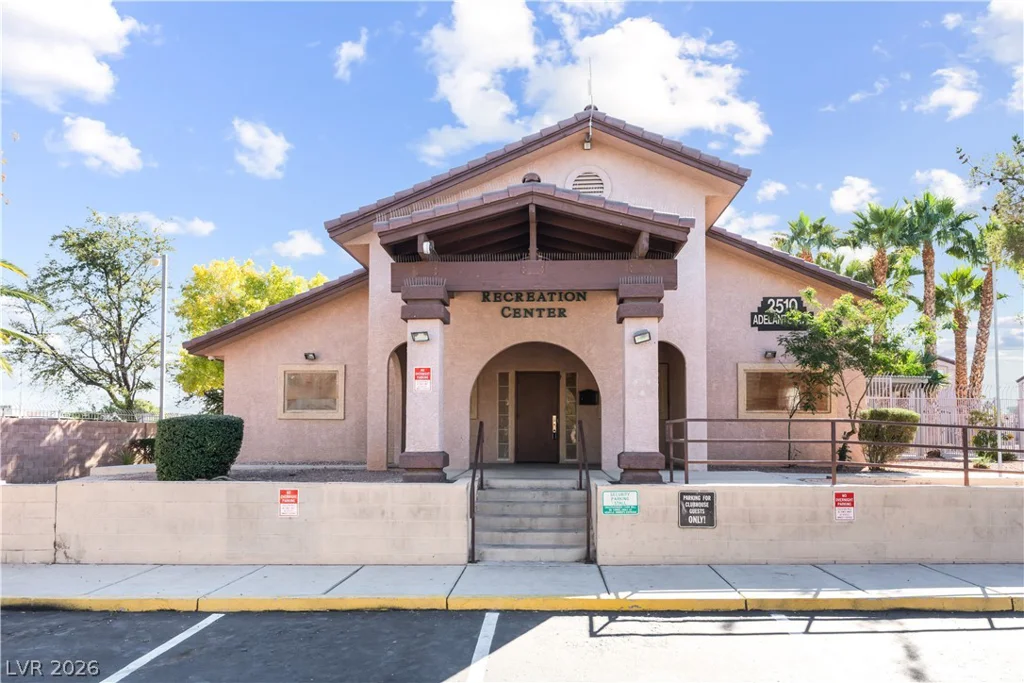 2501 Sierra Bello, Las Vegas, NV 89106