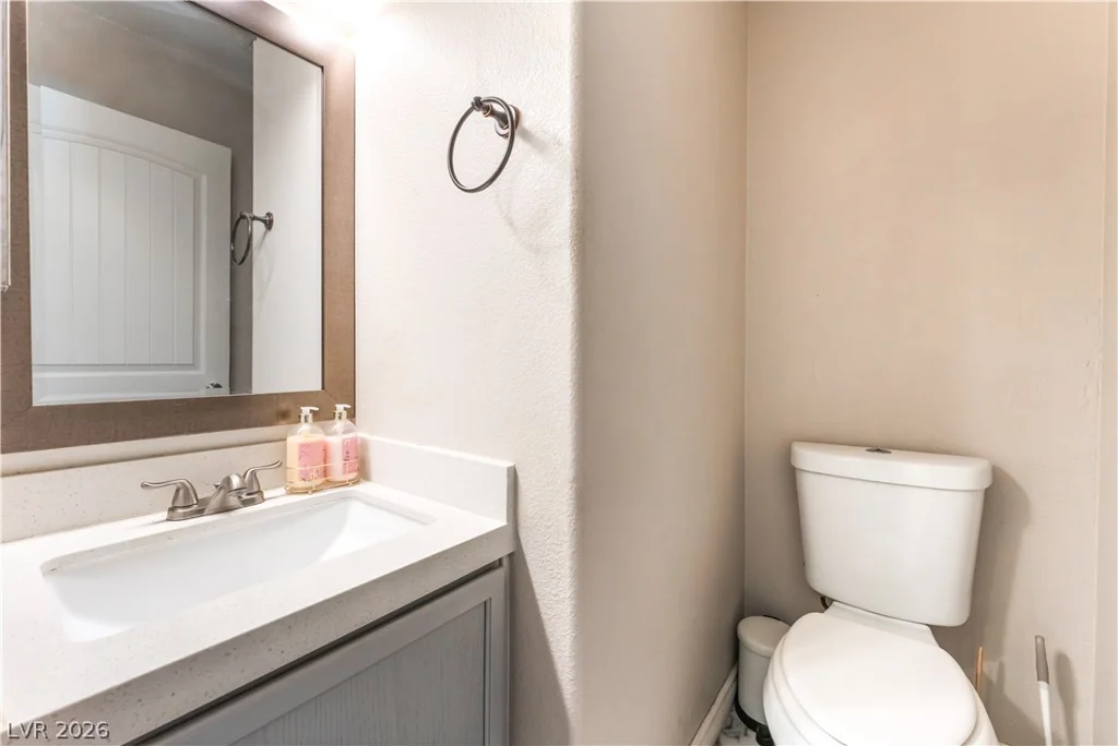 2501 Sierra Bello, Las Vegas, NV 89106