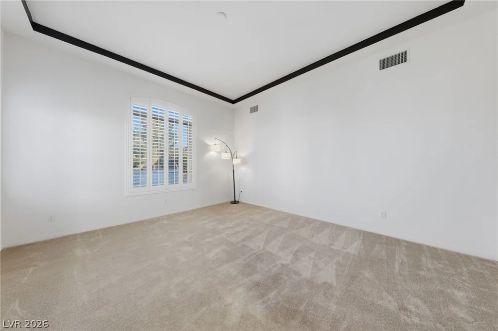 9456 Bluff Ledge, Las Vegas, NV 89149
