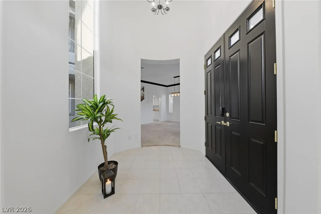 9456 Bluff Ledge, Las Vegas, NV 89149