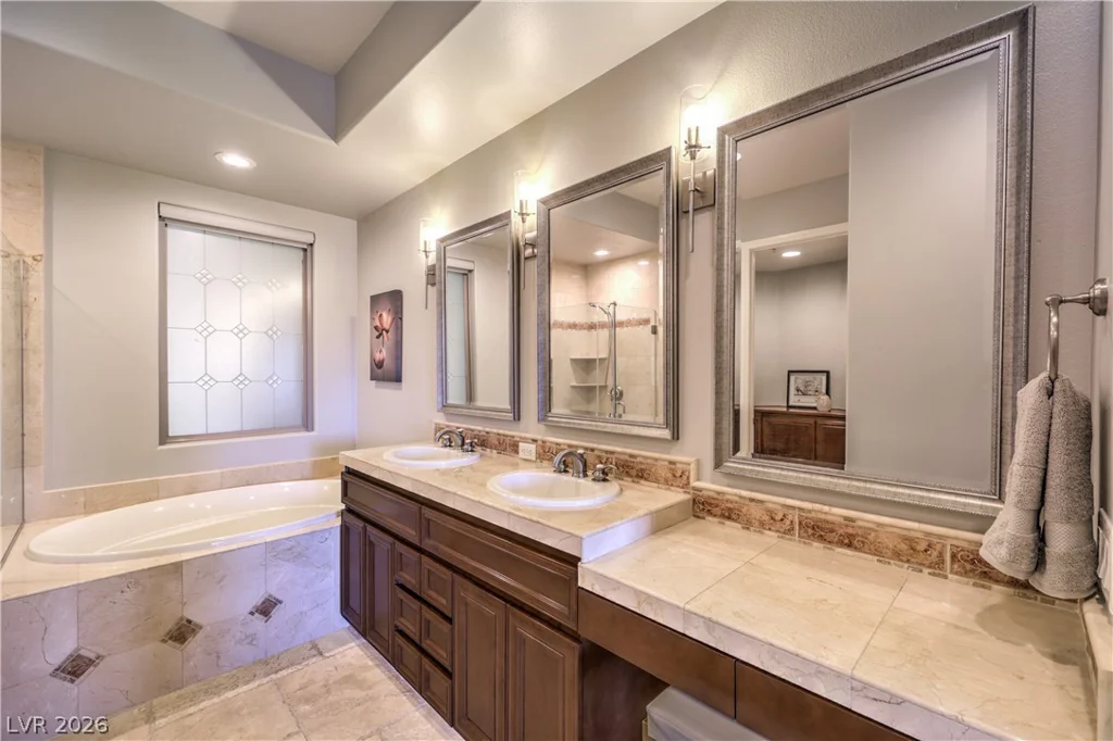 30 Via Mantova, Henderson, NV 89011