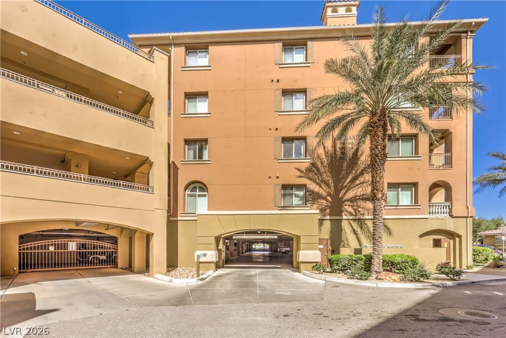 30 Via Mantova, Henderson, NV 89011