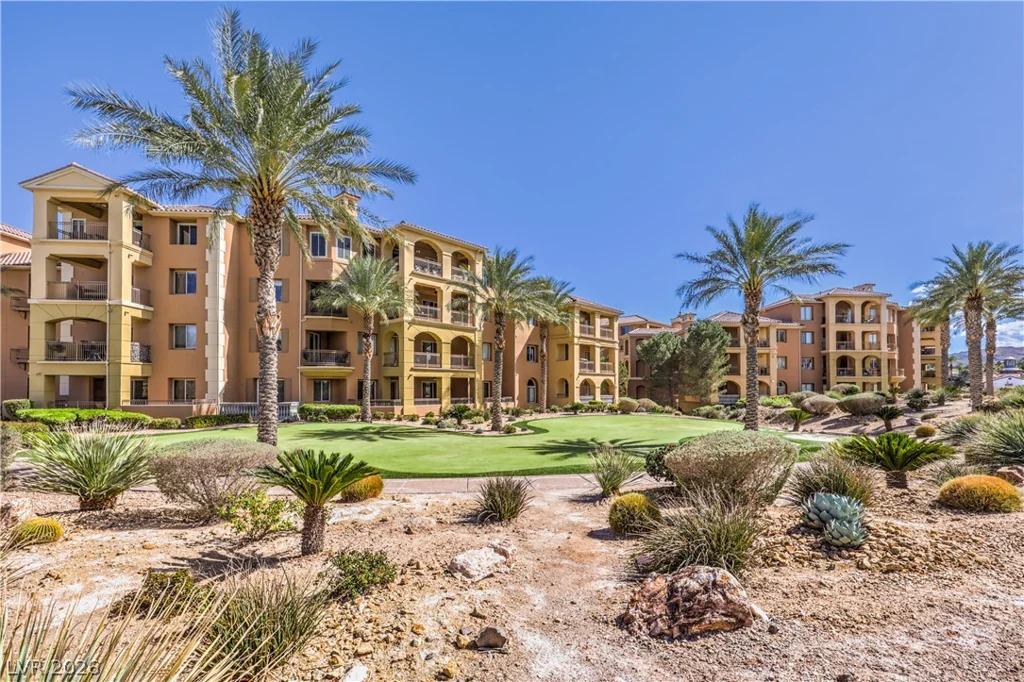 30 Via Mantova, Henderson, NV 89011